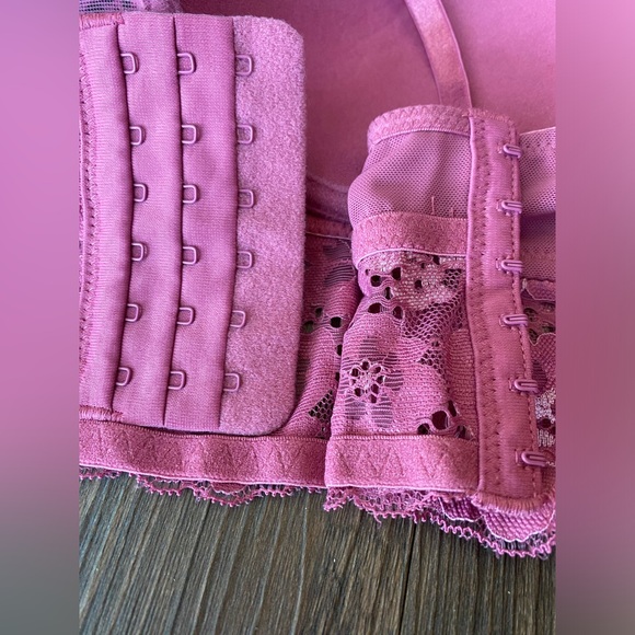 Like New Adore Me Lace Longline Bra - Picture 4 of 9